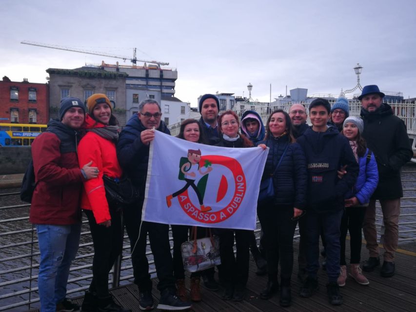 Dublin Highlights: 2.45-Hour Walking Tour in Italian - What $28 includes, and what it does not