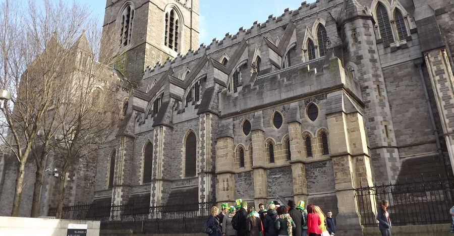 Dublin: Highlights and Hidden Corners Walking Tour - Fishamble Street and the Temple Bar side streets