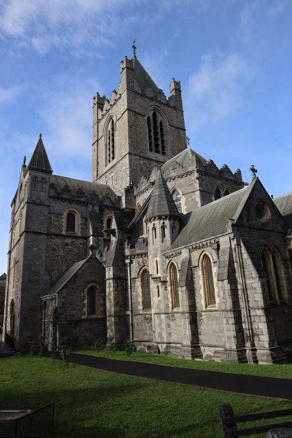 Dublin: Macabre History Walking Tour - Mummified corpses, walls, and a legless serial killer
