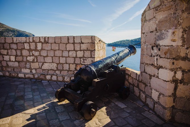Dubrovnik Cable Car Ride, Old Town Walking Tour plus City Walls - Climbing the City Walls on your own