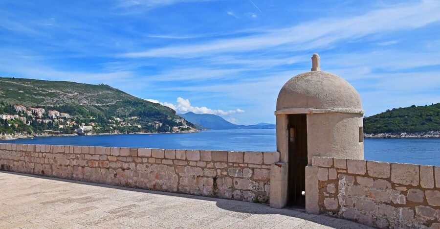 Dubrovnik: City Walls Early Morning or Sunset Walking Tour - Key points to know before walking Dubrovnik’s walls