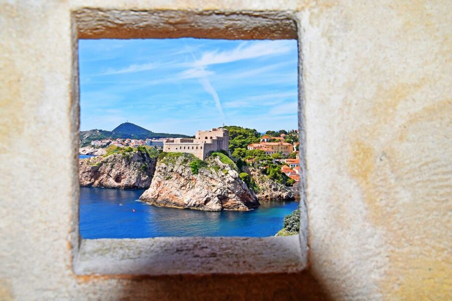 Dubrovnik: City Walls Early Morning or Sunset Walking Tour - Revelin, St. John Fort, and the harbor defenses
