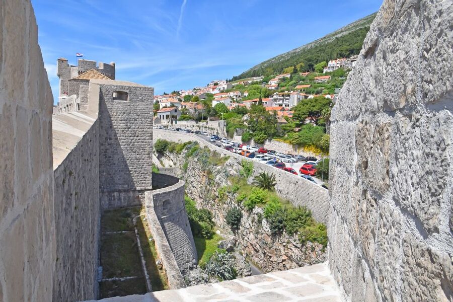 Dubrovnik: City Walls Early Morning or Sunset Walking Tour - Starting at Amerling Fountain beside Pile Gate