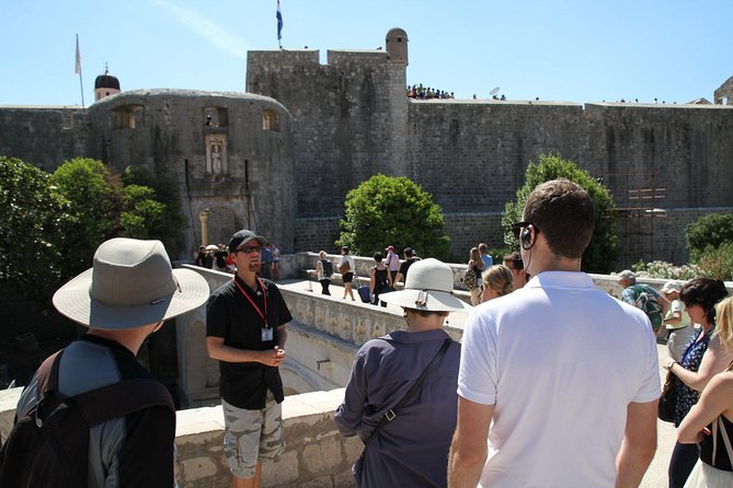 Dubrovnik Discovery Old Town Walking Tour - Meeting at Pile and finding the orange umbrella