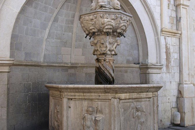 Dubrovnik Discovery Old Town Walking Tour - The Cathedral and the 1667 earthquake
