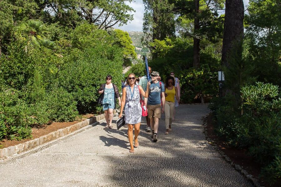 Dubrovnik: Game of Thrones&Lokrum Island Walking Tour - Sitting on Dubrovnik’s Iron Throne