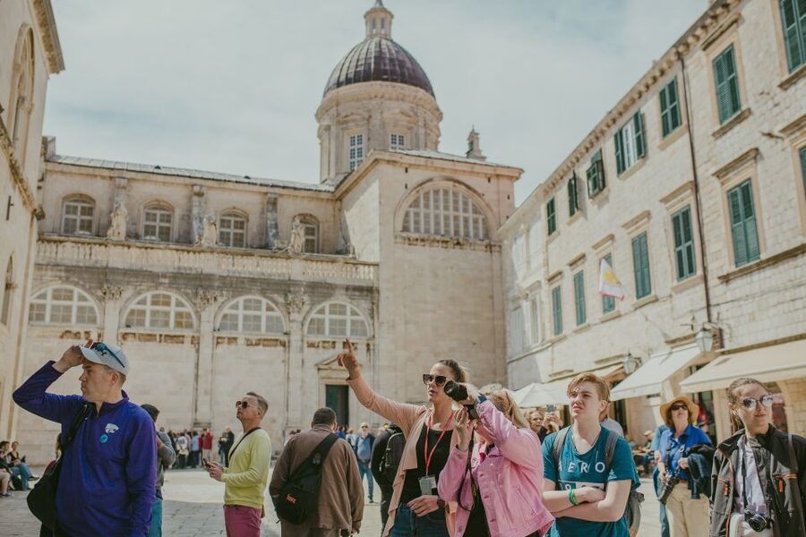 Dubrovnik: History and Game of Thrones Walking Tour - Rector’s Palace and Venetian detail