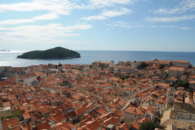 Dubrovnik Old Town History Walking Tour - Gundulic Square and the Green Market