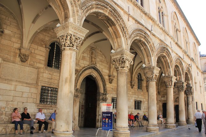 Dubrovnik: Old Town Walking Tour - Sponza Palace and Rector’s Palace