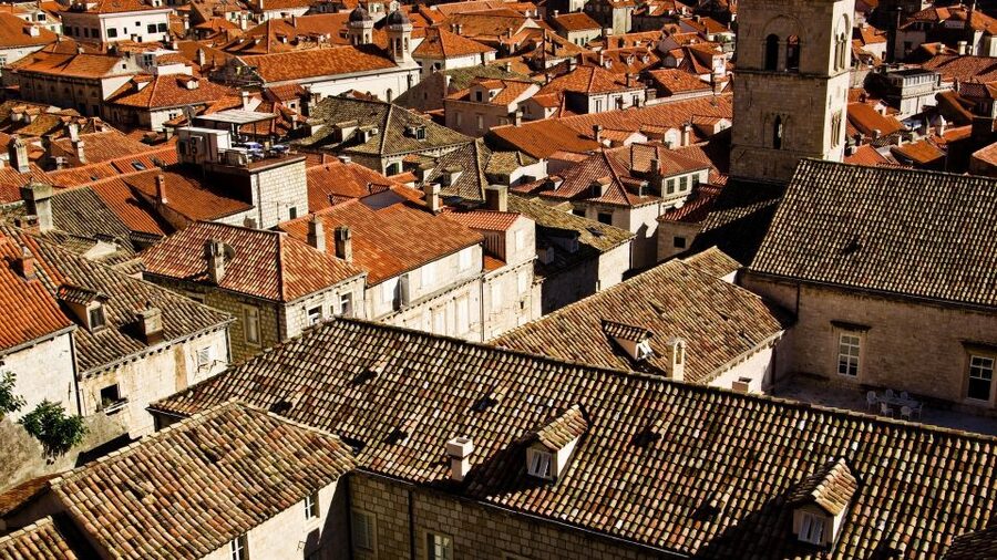 Dubrovnik: Walls and Wars Walking Tour - Timing, weather, and group comfort