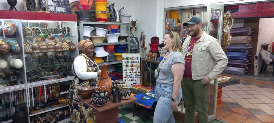 Durban: Local Markets and Culture Guided Walking Tour - Walking through Warwick’s Early Morning and Bridge markets