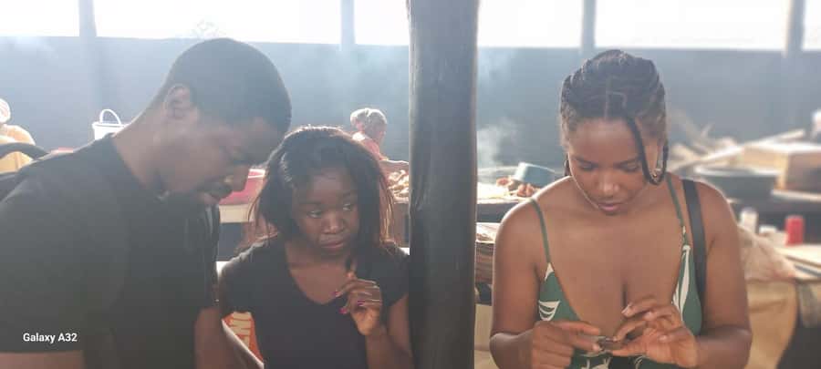 Durban: Local Markets and Culture Guided Walking Tour - Walking through Durban with a local guide