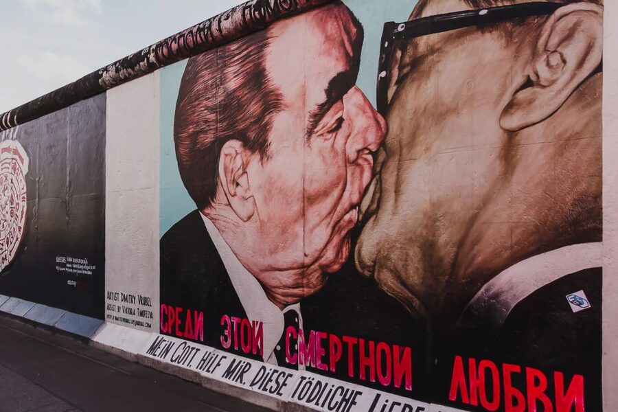 East Berlin and the Wall: Walking Tour - The East Side Gallery gives the tour a different ending