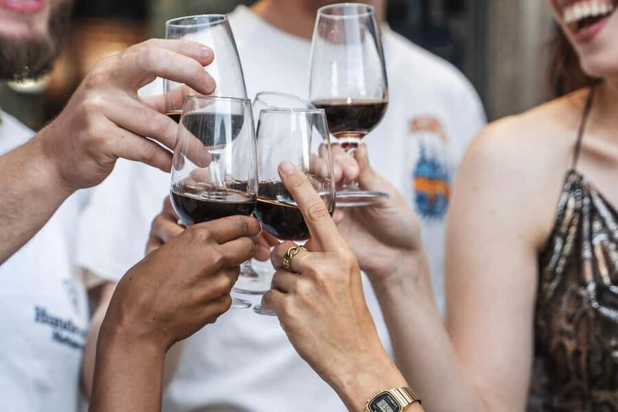 Eat & Walk Through Lisbon: A Local Food & Wine Experience - Who will enjoy this food and history walk