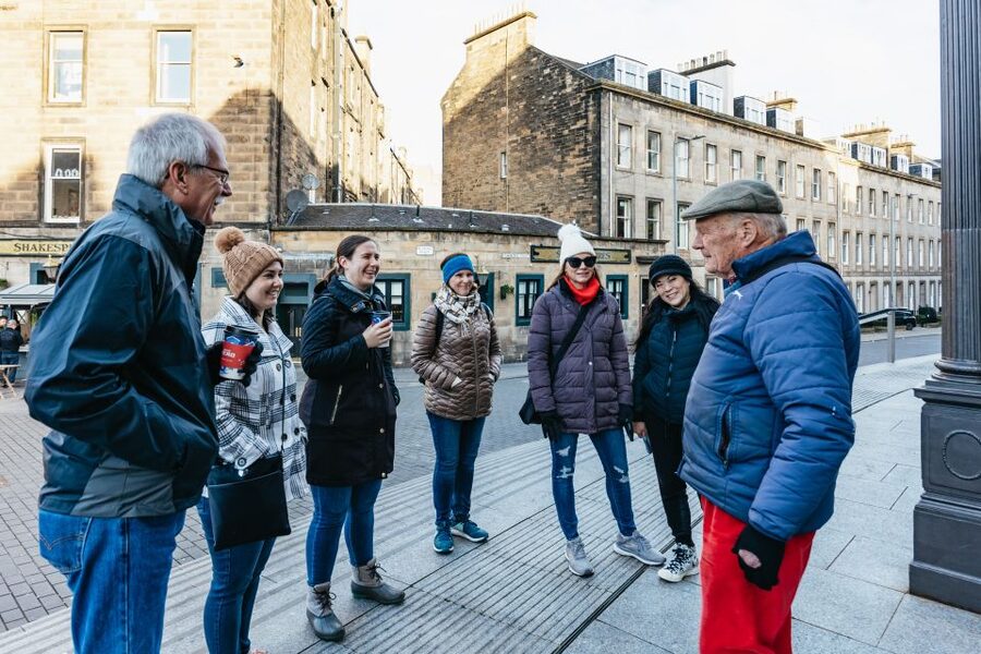 Edinburgh: 3-Hour Guided Walking Tour - Princes Street Gardens and the Scott Monument finish