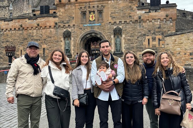 Edinburgh Castle & Royal Mile Walking Tour - Ticket Included - Climbing to Edinburgh Castle