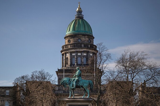 Edinburgh Full Day Walking Tour with Castle Included -Small Group - What the $112.34 price covers