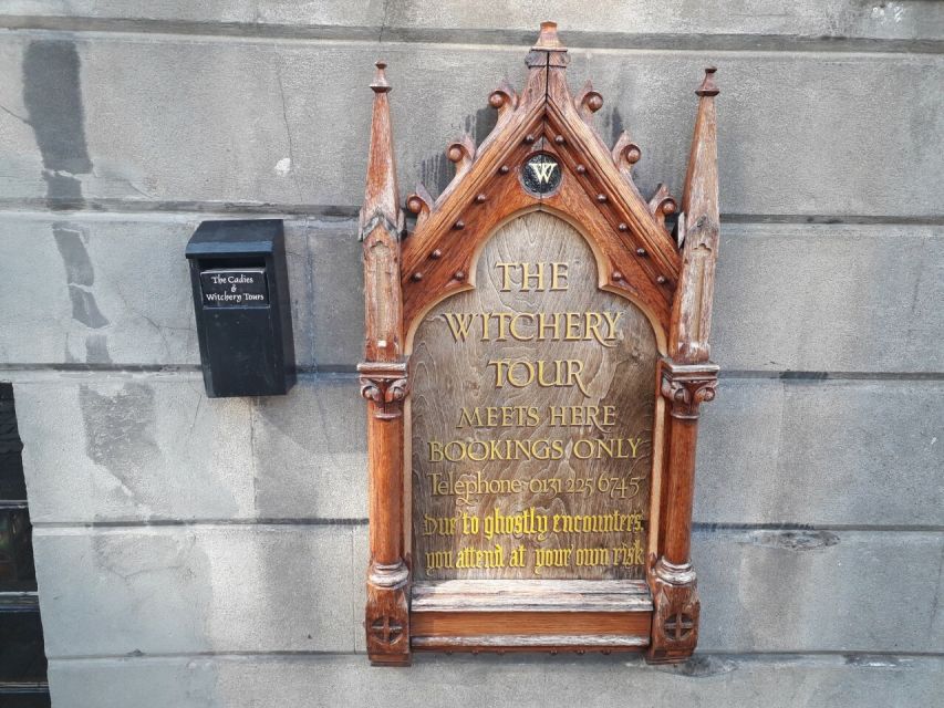 Edinburgh Ghosts & Gore Walking Tour - Why the acting makes this ghost walk different