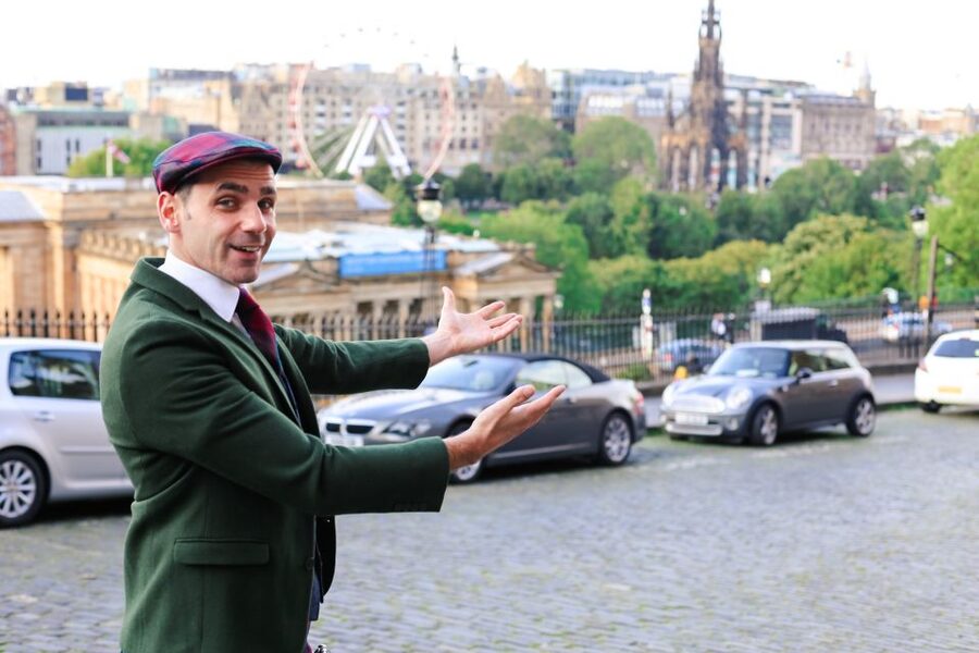 Edinburgh: Mountebank Comedy Walk - What you see in Edinburgh’s Old Town