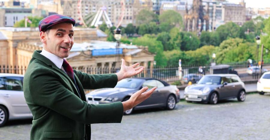 Edinburgh: Mountebank Comedy Walk - Who should book the Mountebank Comedy Walk?