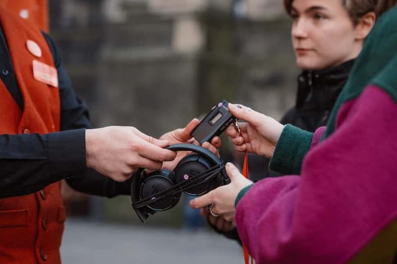 Edinburgh: Multi-Sensory Old Town Historical Walking Tour - St. Giles’ Cathedral and the city’s religious past