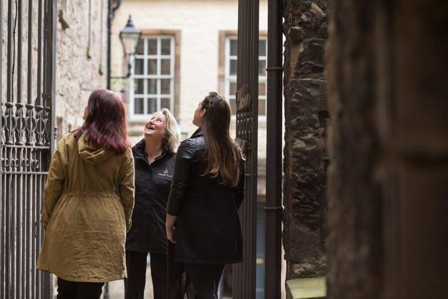 Edinburgh: Multi-Sensory Old Town Historical Walking Tour - The Royal Mile as a working street, not just a postcard