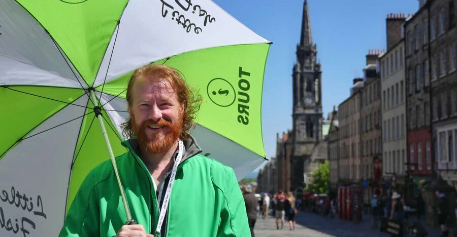 Edinburgh: Old Town History and Tales Walking Tour - Key points to know before booking