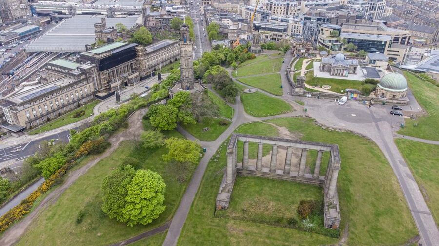 Edinburgh: Old Town History Walking Tour - Key points at a glance