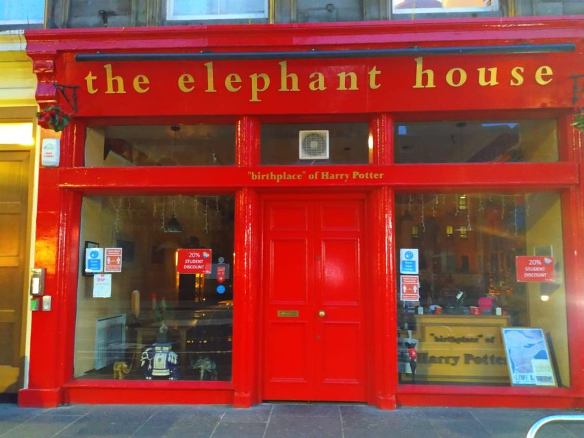 Edinburgh: Old Town History Walking Tour - Victoria Street and the Old Town’s character