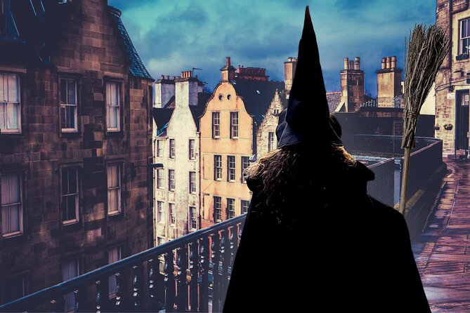 Edinburgh: Witches & Haunted History Walking Tour - The Witches Well and the cost of remembrance