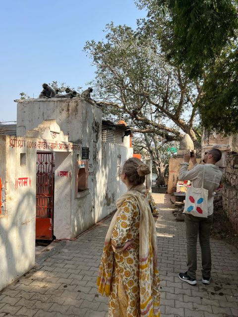 Evening Walking Tour with Fire Rituals-The Pushkar Route - What makes the guide valuable