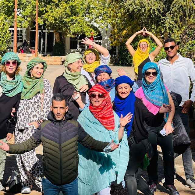 Explore Fes: Unforgettable Guided Walking Tour of the Medina - Tea, food, and the shape of the three hours