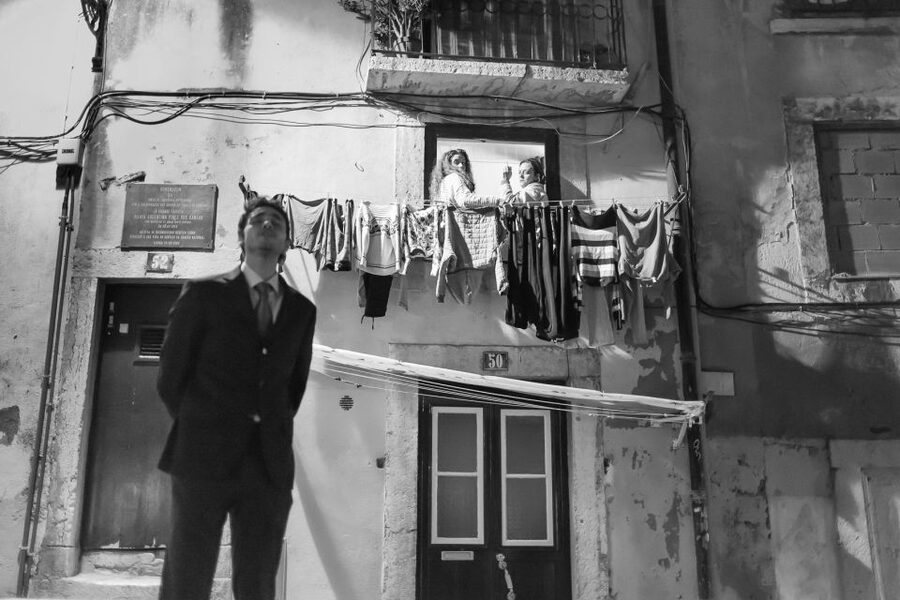 Fado: Musical Walking Tour with Food & Live Show - Learning the language of fado