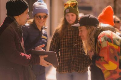 Fan Tribute: Taylor Swift in New York Walking Tour