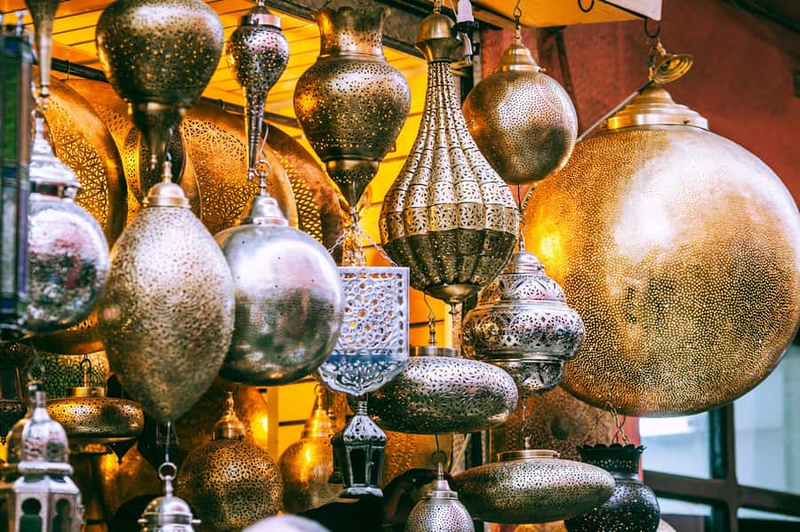 Fes: A Guided Walking Tour Through the Historic Medina - What the three-hour schedule feels like