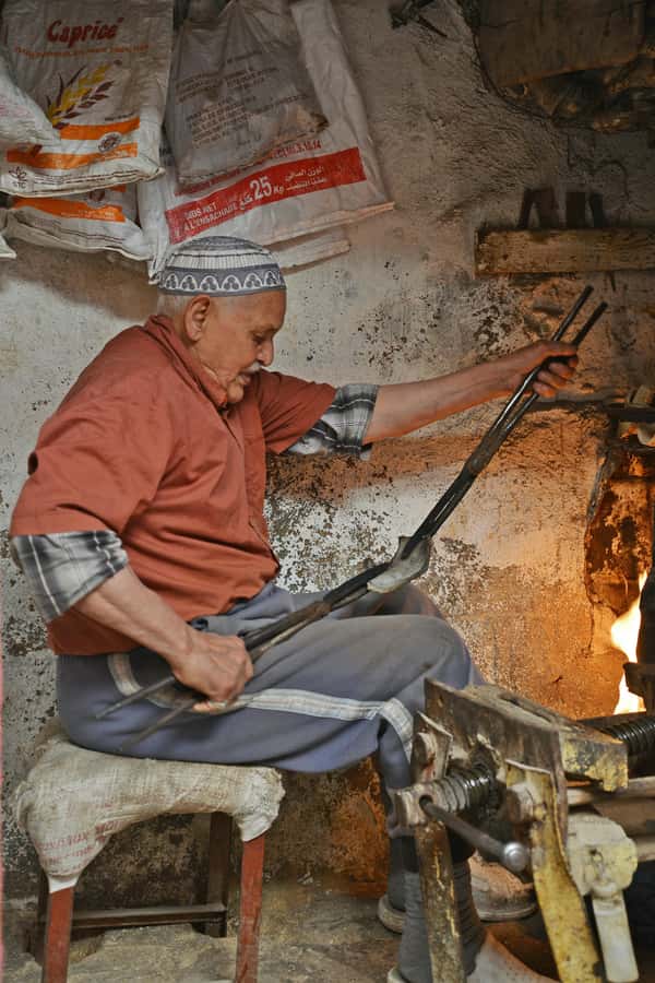 Fez: Walking Tour in the Ancient City of Fez - Artisan workshops without a forced purchase