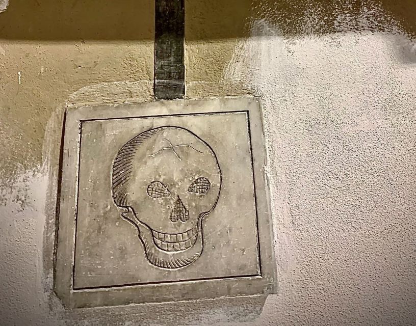 Florence: Dark Mysteries and Legends Guided Walking Tour - Why Florence’s darker side makes a good walking tour