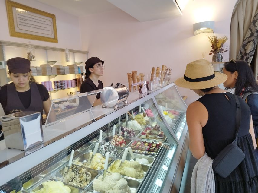 Florence: Street Food Walking Tour with Wine - How much food do you receive for $45?