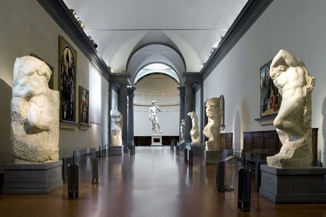 Florence Walking Tour with Accademia, Uffizi & Lunch - Starting with Michelangelo’s David at the Accademia