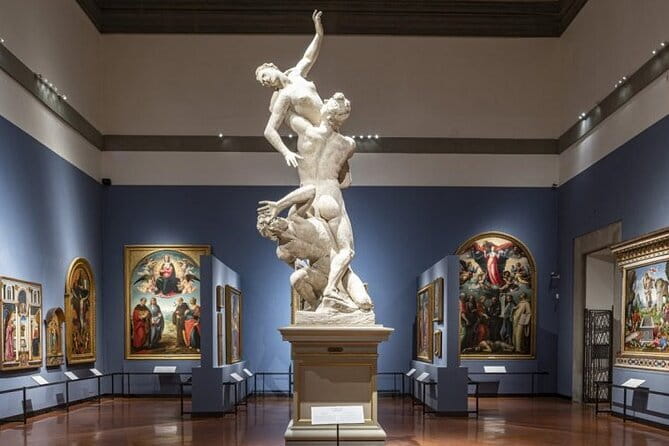 Florence Walking Tour with Accademia, Uffizi & Lunch - The Duomo square in a ten-minute snapshot