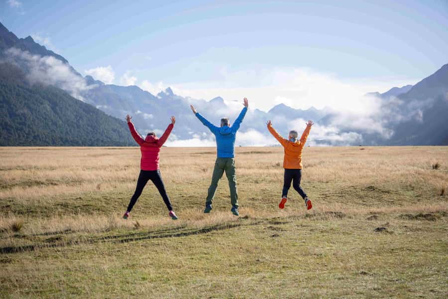 From Te Anau: Milford Sound Coach, Cruise, and Walks - Why starting in Te Anau makes sense