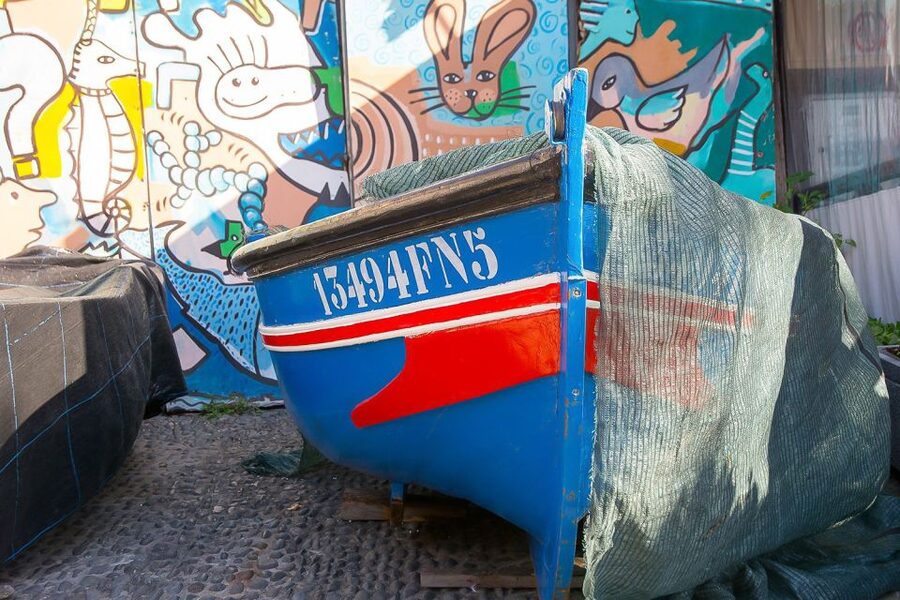 Funchal: Old Town Walking Tour - Santa Maria Street, painted doors, and the old river edge