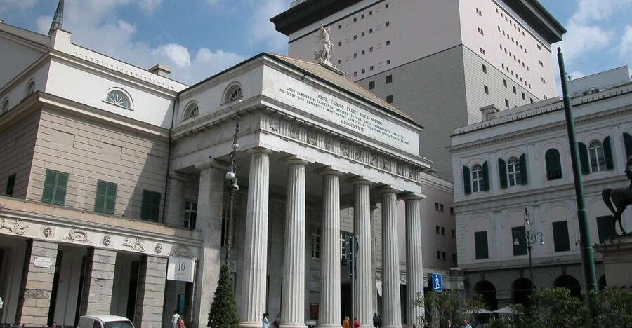 Genoa: 2-Hour Guided Walking Tour of the Historical Center - San Lorenzo Cathedral and Genoa’s Sacred Treasures