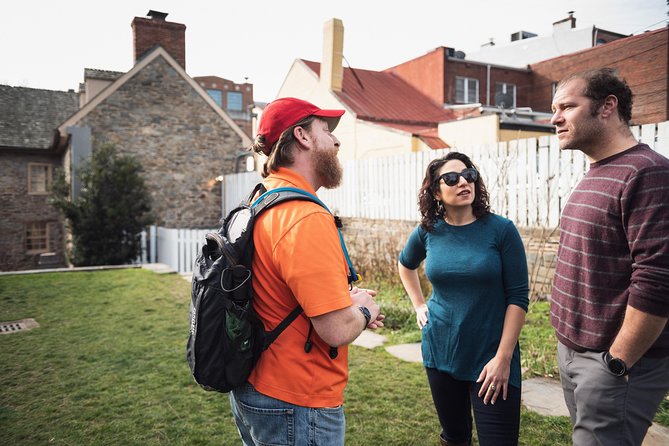 Ghosts of Georgetown & The Exorcist Steps Walking Tour - Walking Georgetown’s Old High Street