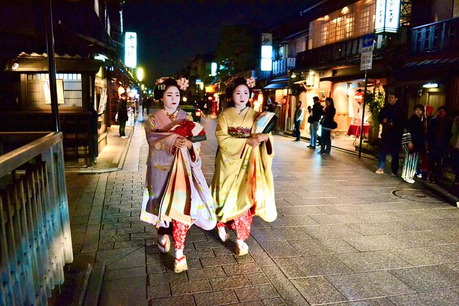 Gion Walking Tour by Night - Walking beside Shirakawa