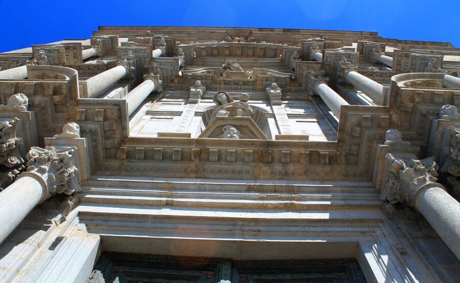 Girona: Small Group Walking Tour - Key points to know before booking