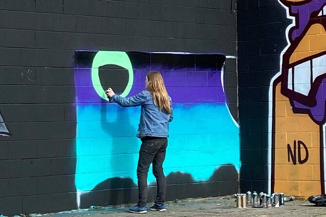 Glasgow Street Art Daily Walking Tour: 2pm - Rogue One and Art Pistol at Bubbles
