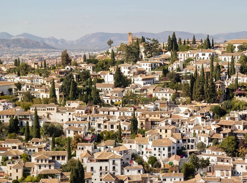 Granada: Albaicín and Sacromonte 2.5-Hour Walking Tour - Is $23 good value?