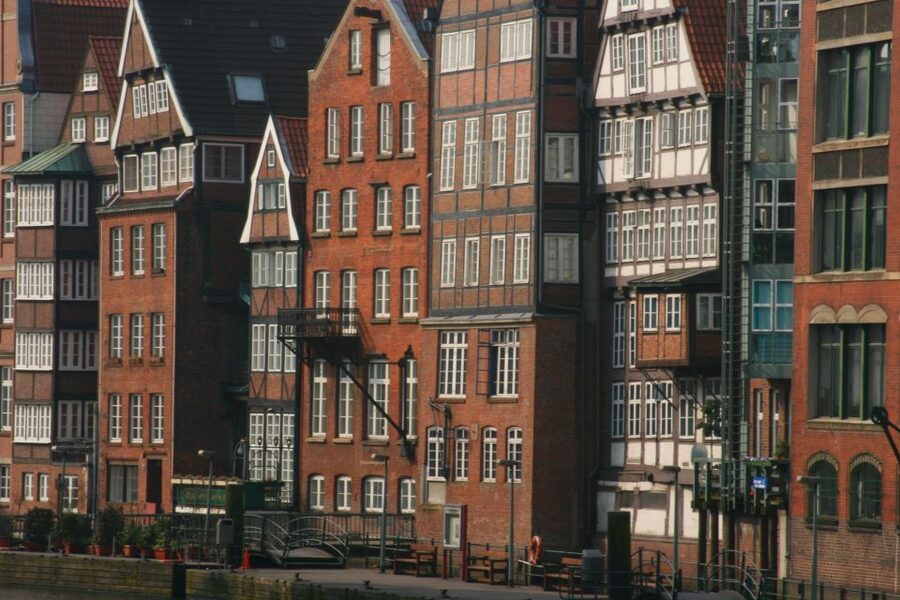 Hamburg: Guided Port Walk for Families - Is $14 a good value for two hours?