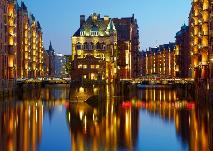 Hamburg: Speicherstadt Walking Tour with Coffee Tasting - Spices, scents, and Hamburg’s trading past
